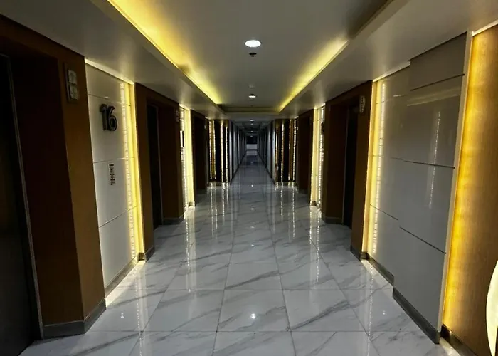 Mall Of Shore 3 Hotel 4*